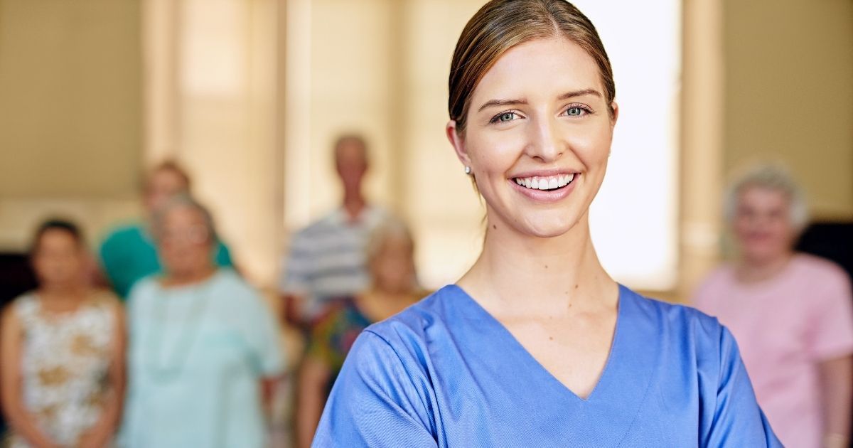 5 Easy Steps to Become a Professional Caregiver